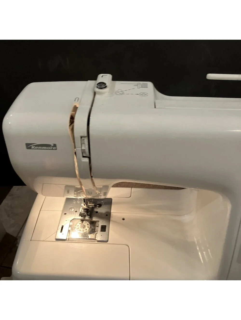 Vintage Sears Kenmore Sewing Machine W/Foot Pedal W/ Case Model 17124790 “WORKS”